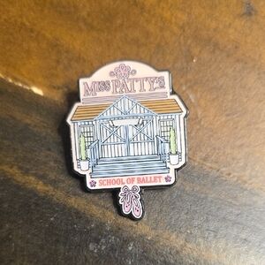 Gilmore Girls Pin